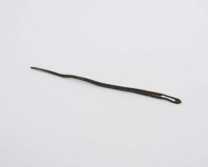 Needle, bronze, Roman