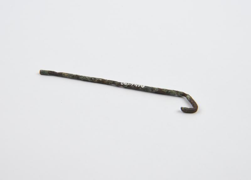 Hooked probe (?), bronze, date and provenance unknown