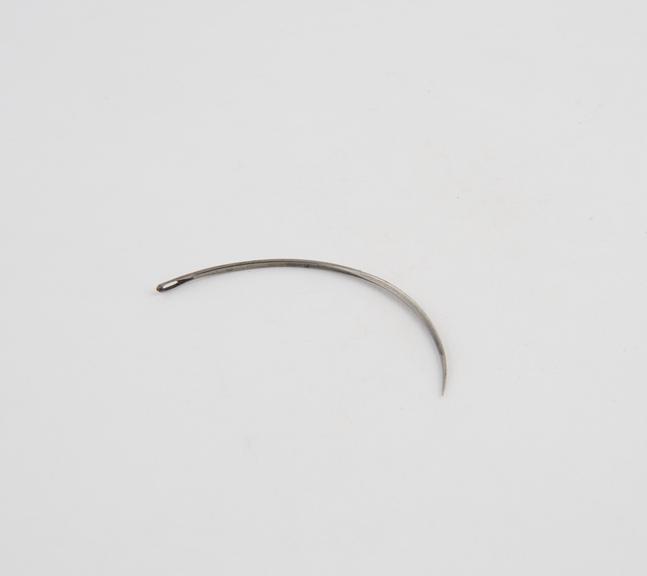 Suture needle, half-curved, steel