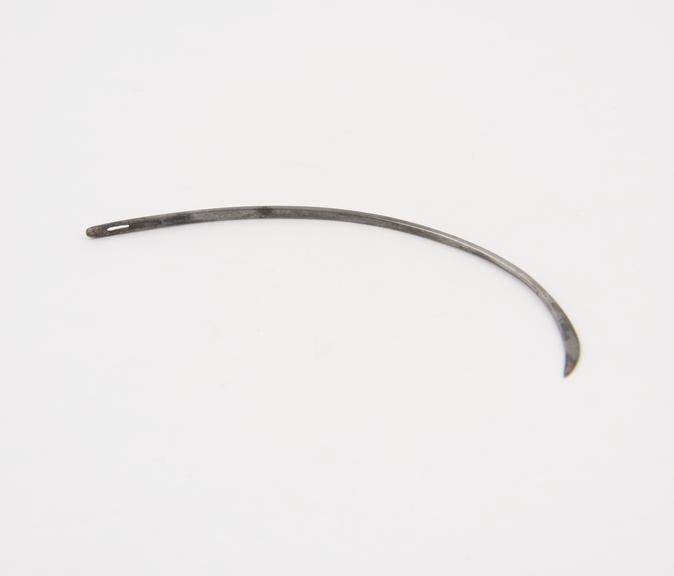 Suture needle, steel, curved