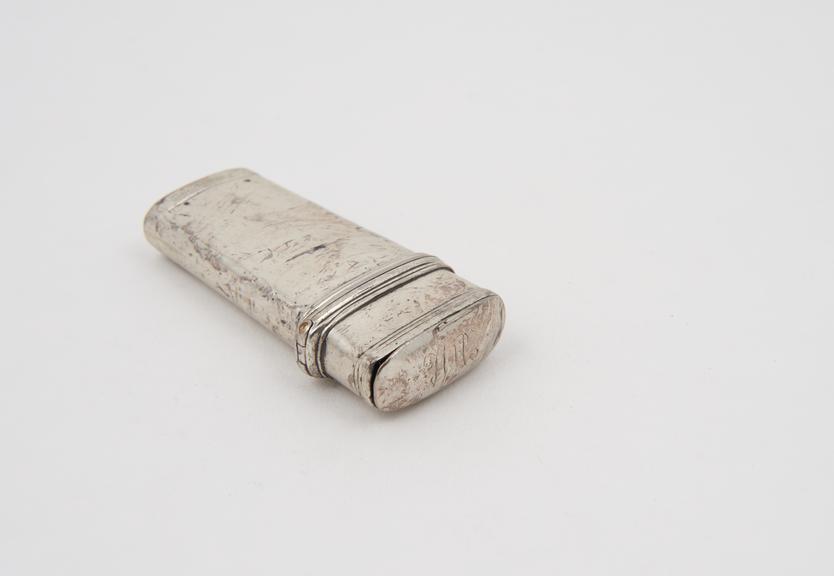 Empty lancet case, silver, made in London 1839