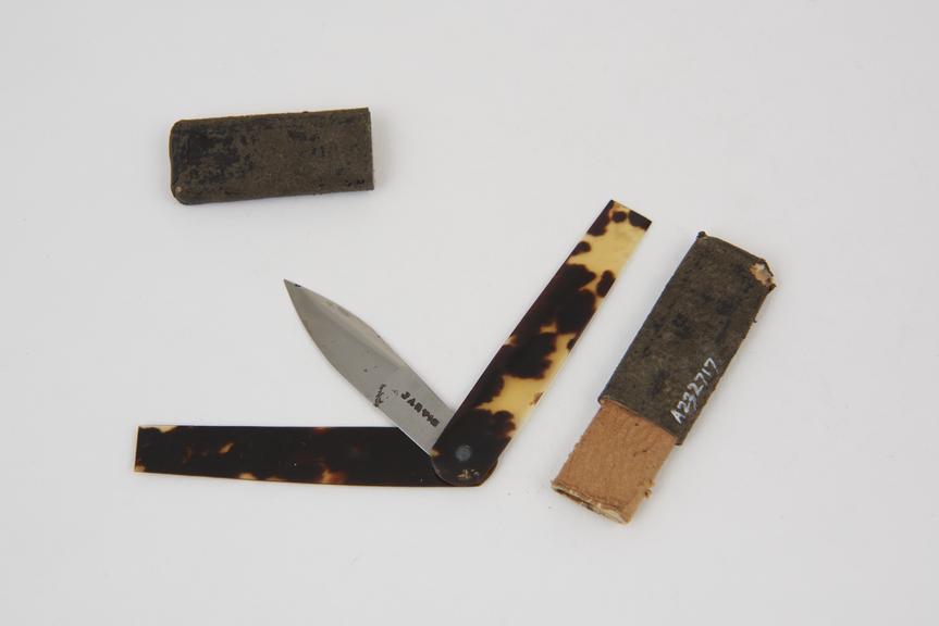 Lancet, steel, in tortoiseshell sheath, by Jarvis