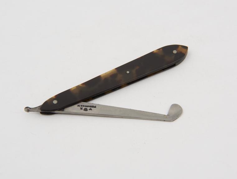 Gum lancet, steel, folding, angled head