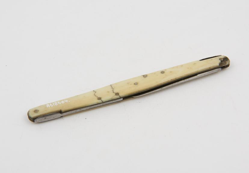 Paget's abscess knife, with gum lancet, steel, folding