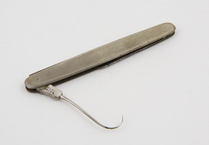 Gum lancet and tenaculum, steel, folding, in steel sheath