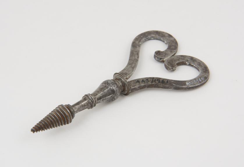 Tire fond, probably 18th century, steel