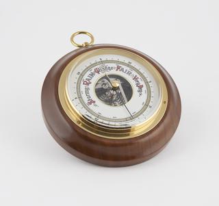 Aneroid barometer
