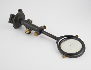 Stand for heliograph