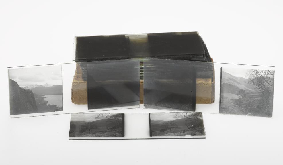 Small box of glass stereoviews, unmounted