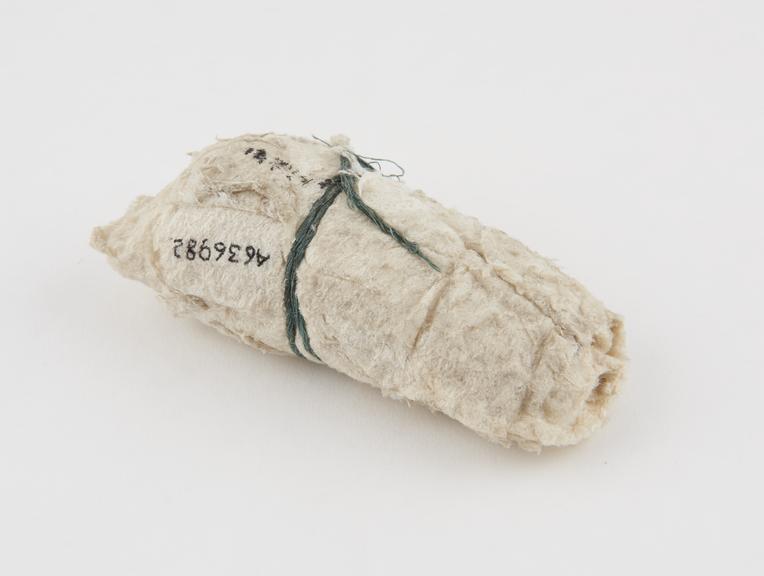 Roll of bandage, British or German, 1914-1918