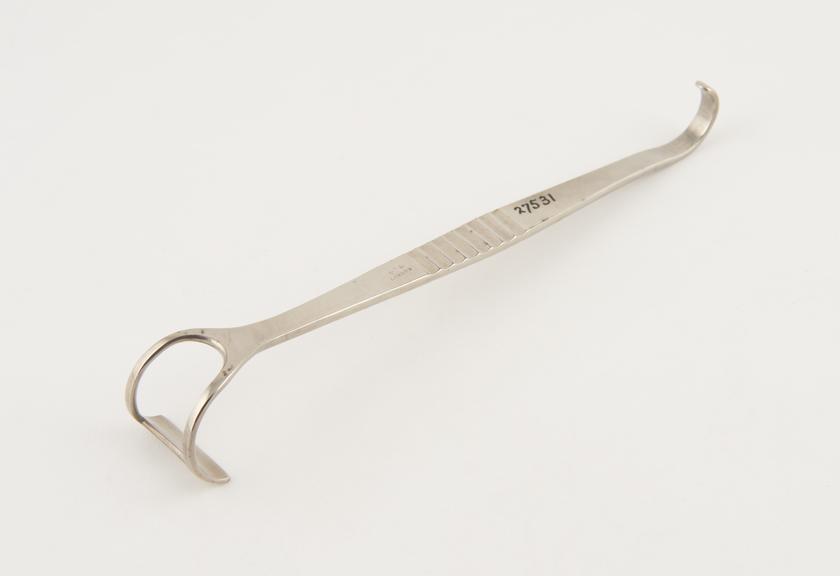 Retractor, steel, nickel-plated, by Maw of London, 1880 to 1920