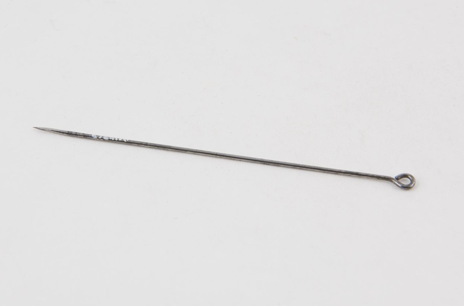 Heavy Set Point Needle Steel needle with faceted point | Science Museum Group Collection