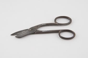 Surgical scissors by Coxeter