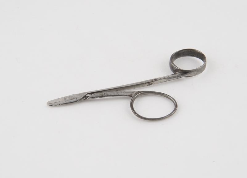 Possibly suture scissors used by Wm