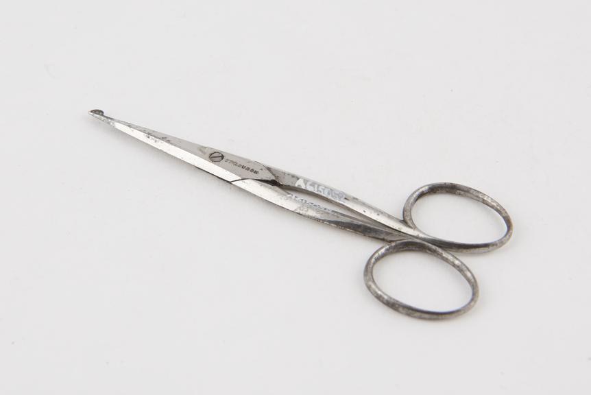 Surgical scissors by Ferguson, London, England, 1822-1869, steel