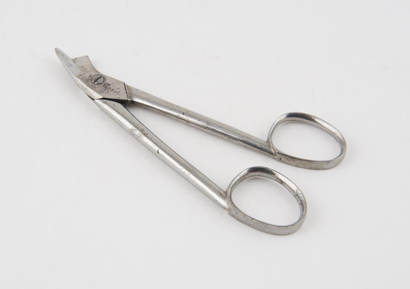 Scissors, nickel plated, made by Coxeter, London, 1901-1940