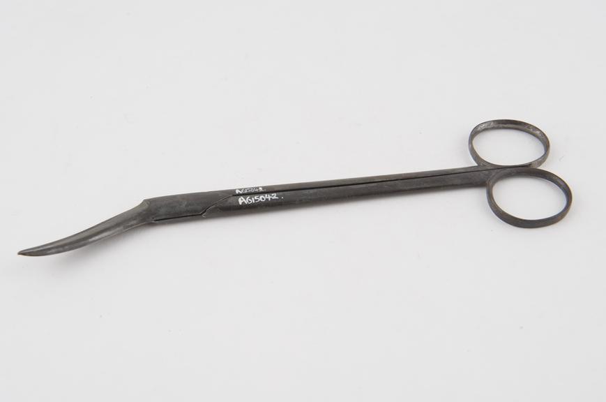 Uterine scissors, Emmet's, angled and slightly curved