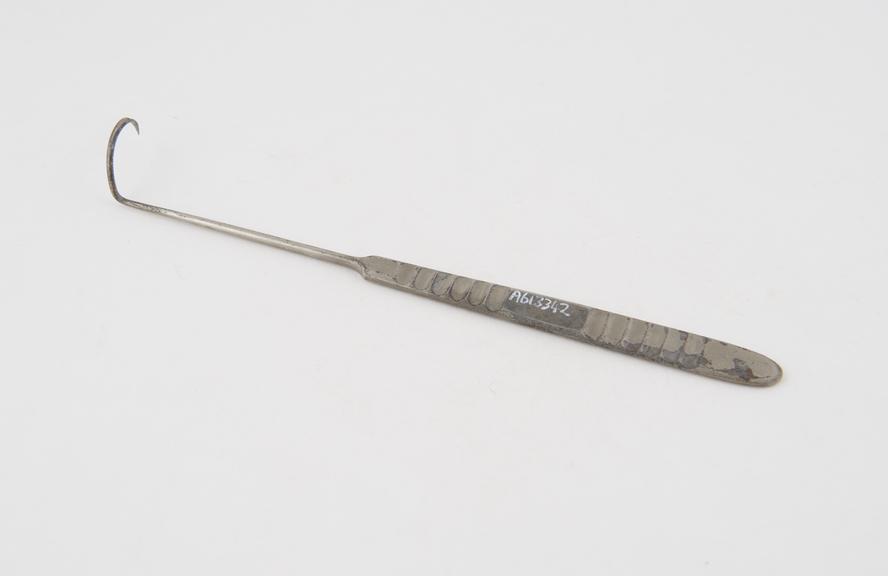 Cleft palate needle, steel, by Sharp and Co