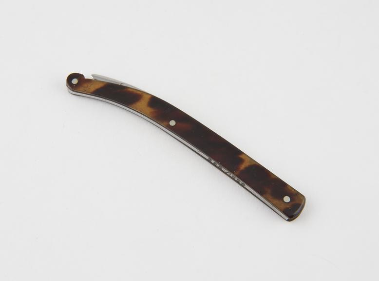 Hernia bistoury, steel, folding, in tortoiseshell sheath