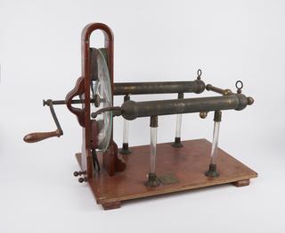 Plate electrostatic machine