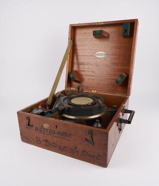 Base for prismatic astrolabe, British, 1930-1939