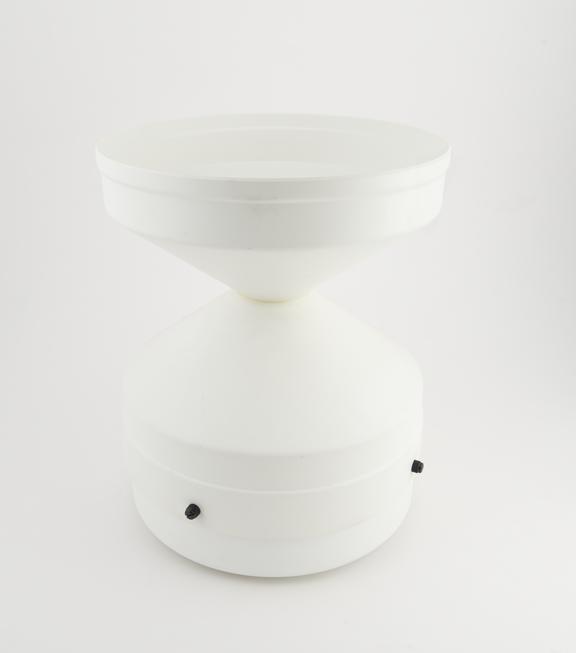 Aerodynamic tipping bucket rain gauge type ARG100 by