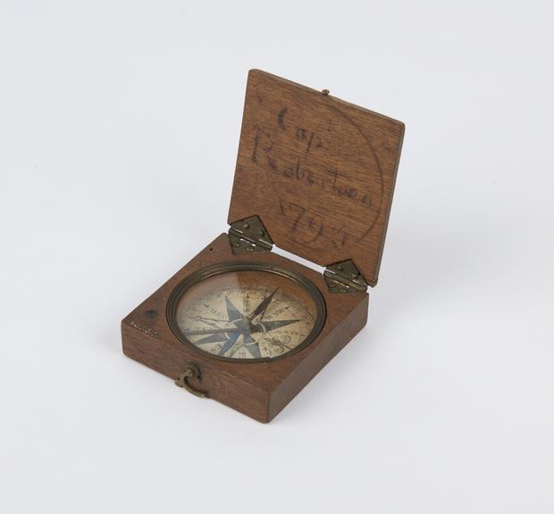 Pocket magnetic compass in folding mahogany case