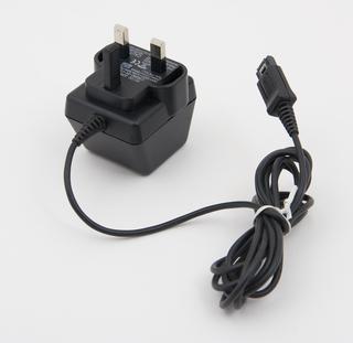 charger for Siemens C35i WAP mobile phone, 2000-2003