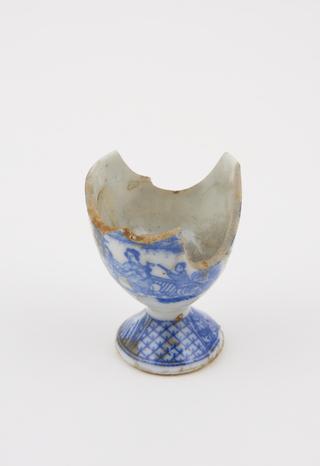 Broken egg cup