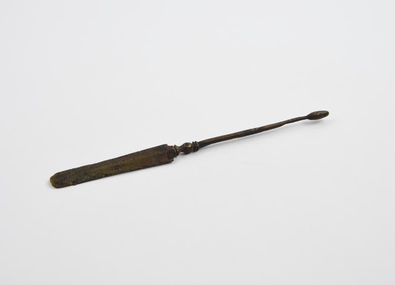 Combined spatula and olive-ended probe, bronze