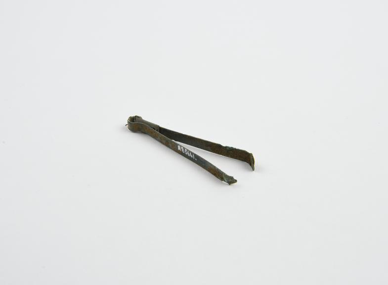 Depilatory forceps, bronze, from Harmonic collection