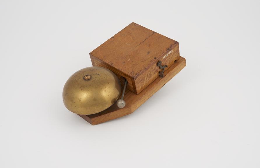 Alarm bell (coil type)