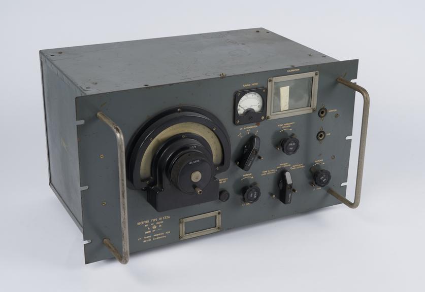 An R 1132 A radio receiver, serial No. 17890