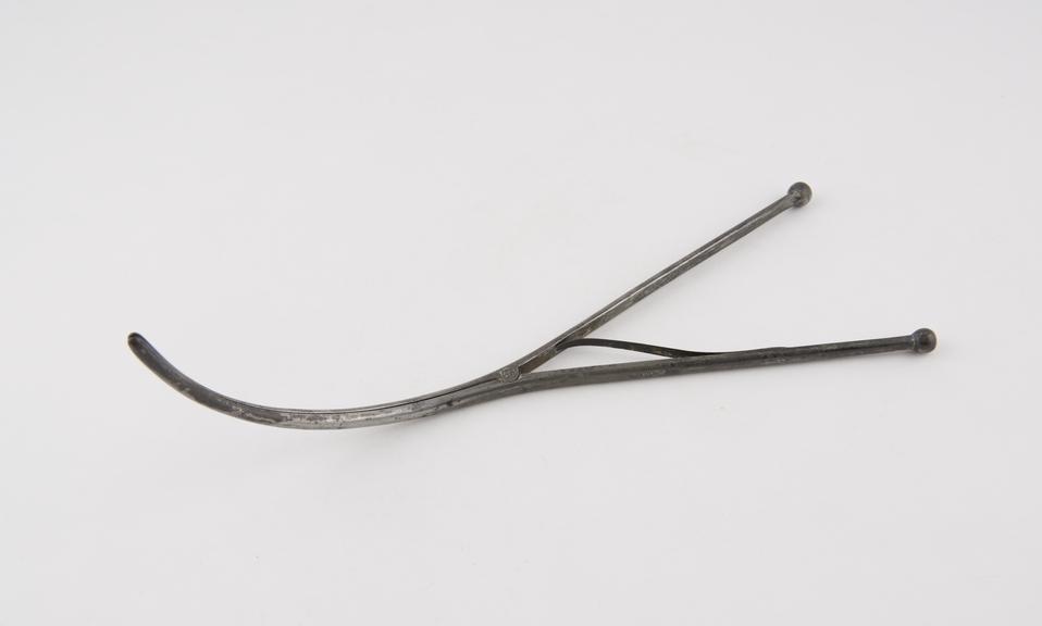 Dilator, steel, by Laundy of London, 1783 to 1843