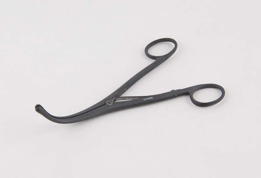 Tracheal dilator, steel, probably British, 1880 to 1920