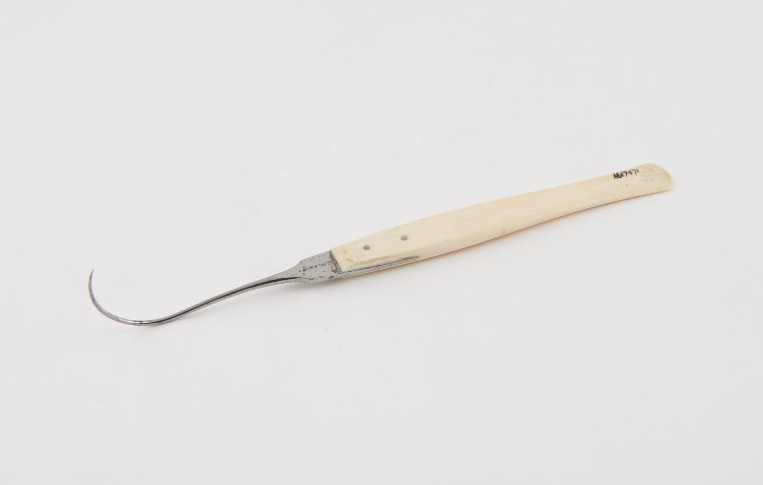 Tenaculum, 19th century by Johnson of Great Britain | Science Museum ...