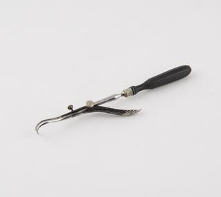 Langenbeck's double tenaculum
