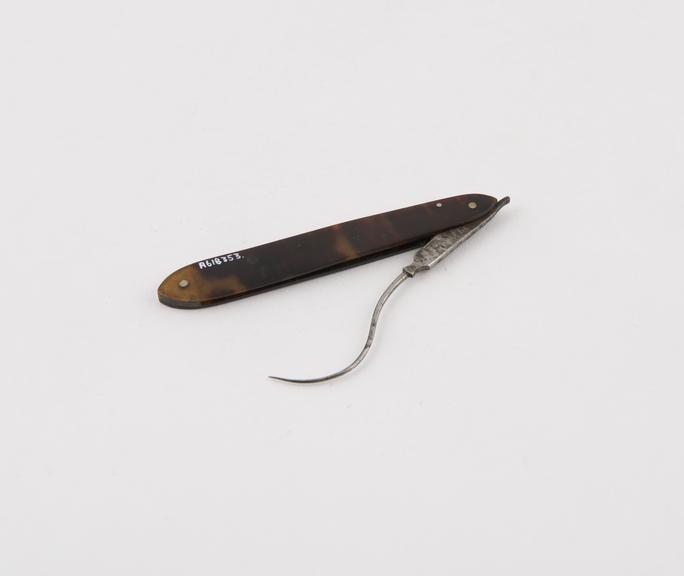 Tenaculum, steel, folding, in tortoiseshell sheath, 19th century