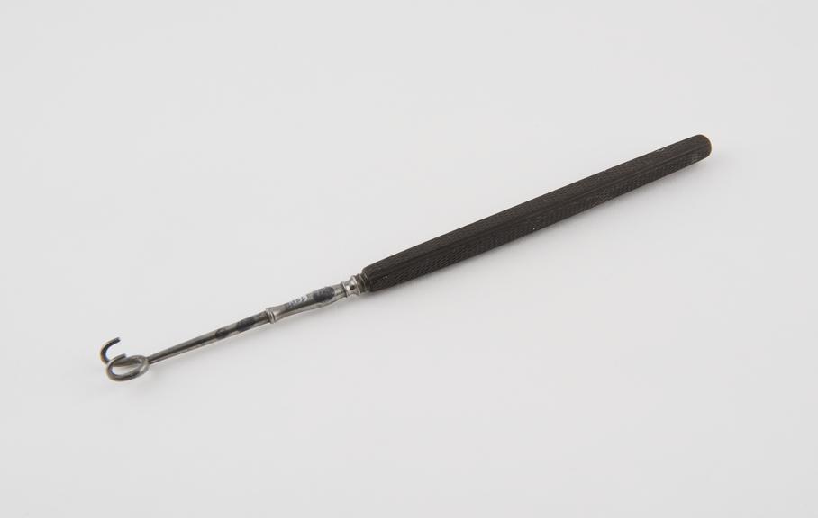 Tracheotomy hook, double-headed, steel and ebony, 19th century