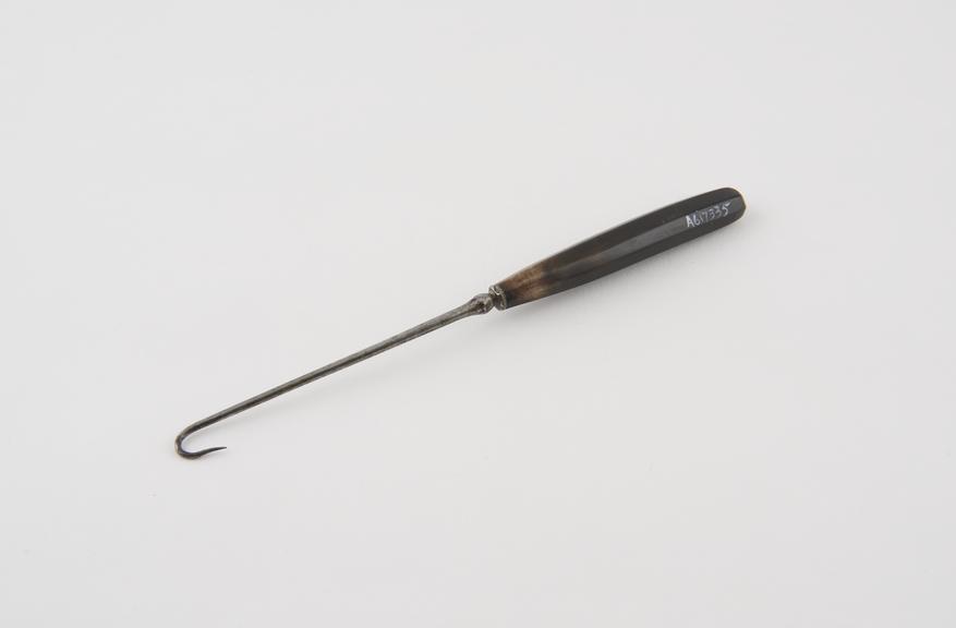 Surgical hook, sharp, 18th or 19th century, steel and horn