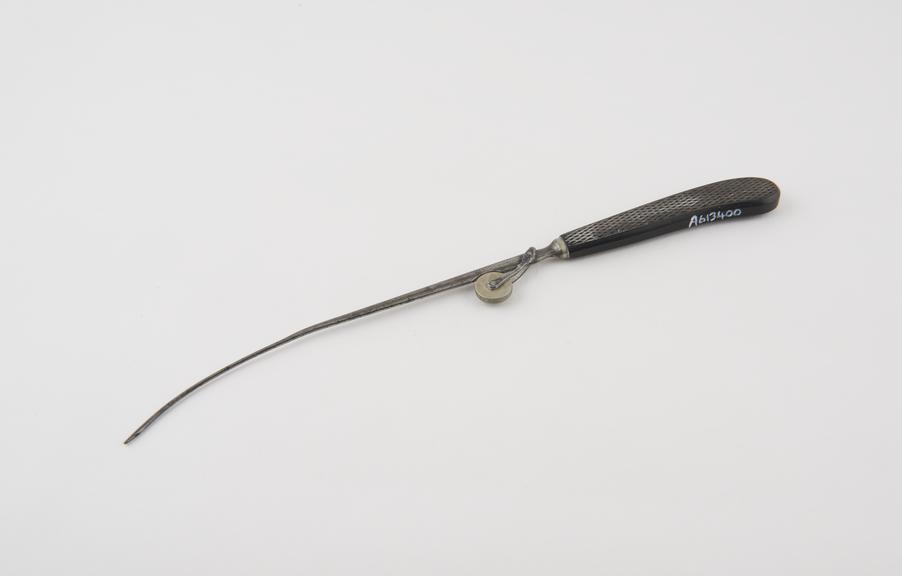 Suture needle, steel and ebony, with ratchet