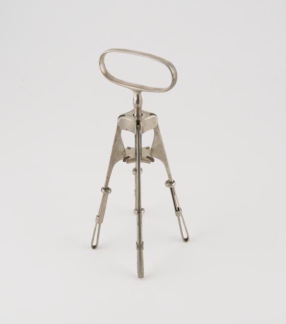 Allingham's instrument for use in Whitehead's haemorrhoid