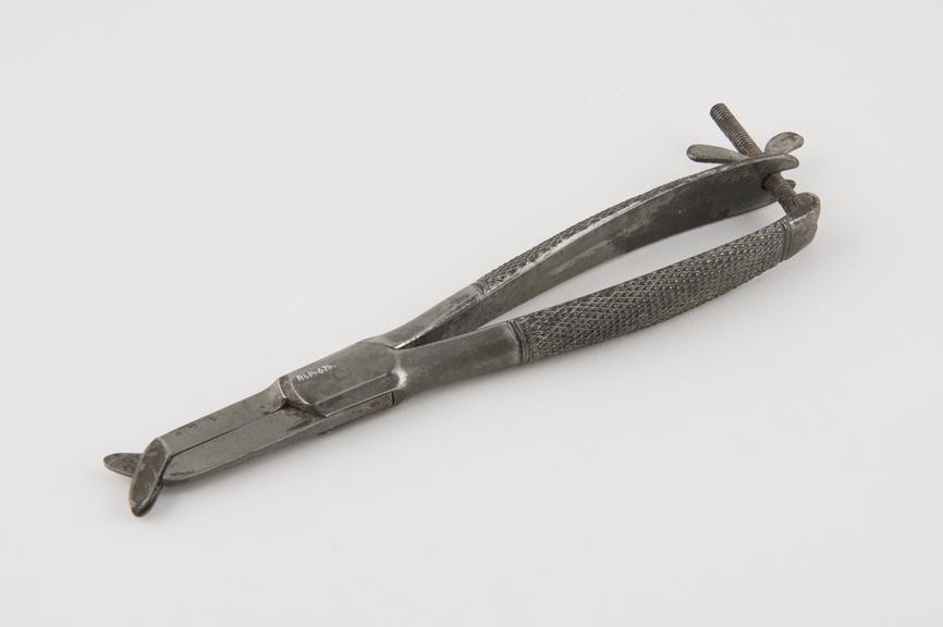 Haemorrhoidal clamp(?), steel, by Hilliard of Glasgow, 1834-1900