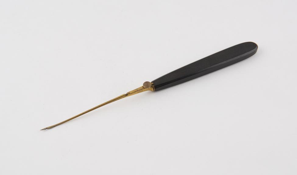 Needle, Reverdin, brass and ebony, by Collin of Paris