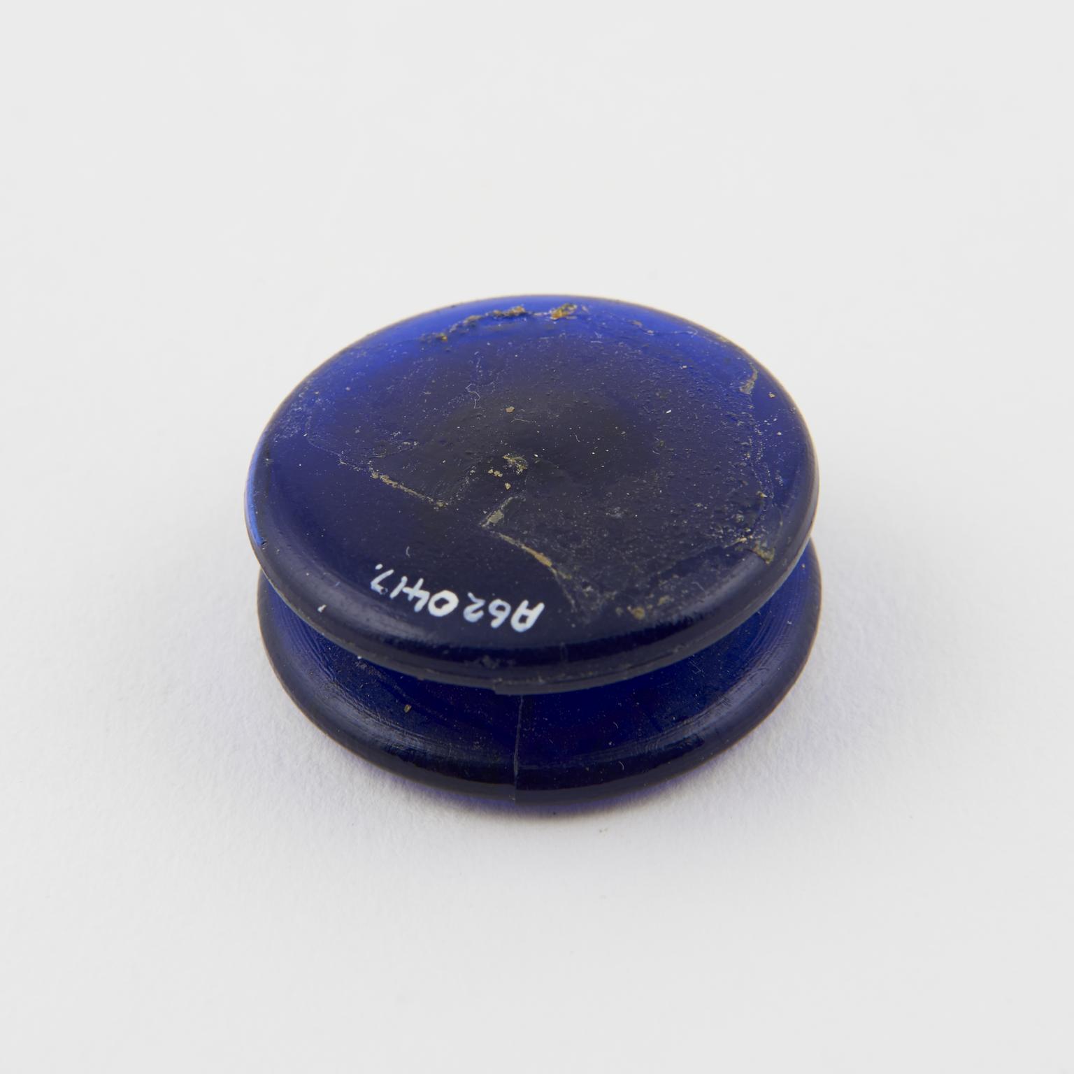 Ligature spool, glass | Science Museum Group Collection