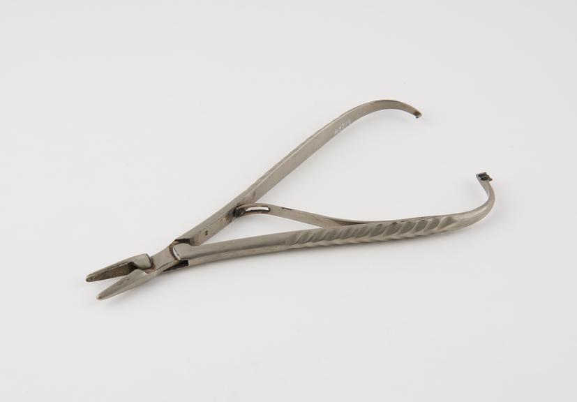 Mac Phail needle holder, steel, plated, 1880-1920