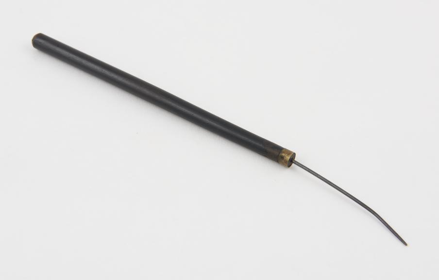 Dissecting probe, steel with ebony handle, English, 1851-1910