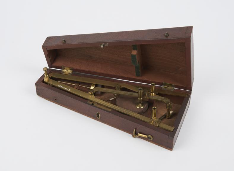 Brass pantograph in wooden box, 10 inches long, B533; A103879