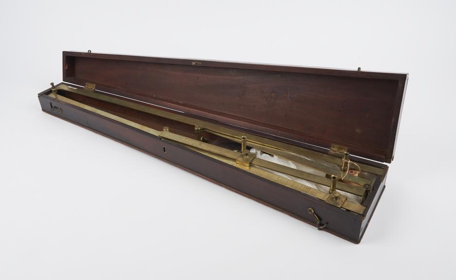 Brass pantograph by Irvine, London, in wooden box, B534, A195614