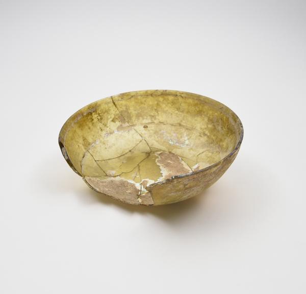 Glass bowl, Roman, 151-300AD